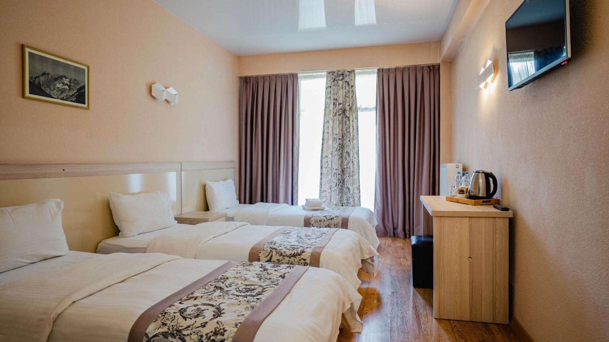 Gudauri Inn Δωμάτιο φωτογραφία