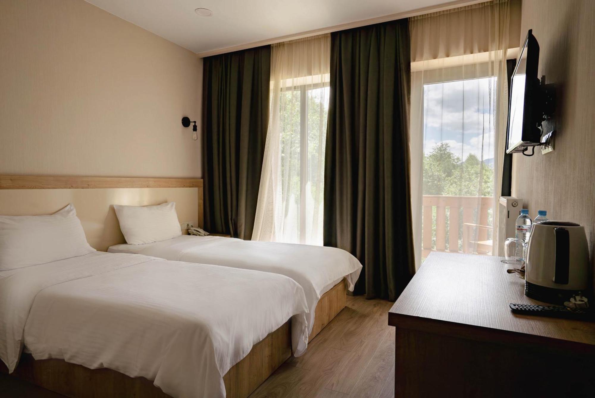 Gudauri Inn Δωμάτιο φωτογραφία A room at the hotel